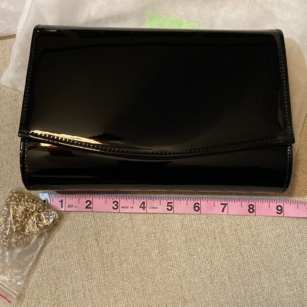 NEW in package black patent evening bag by Charming Tailor. Chain length 48" - Picture 4 of 7